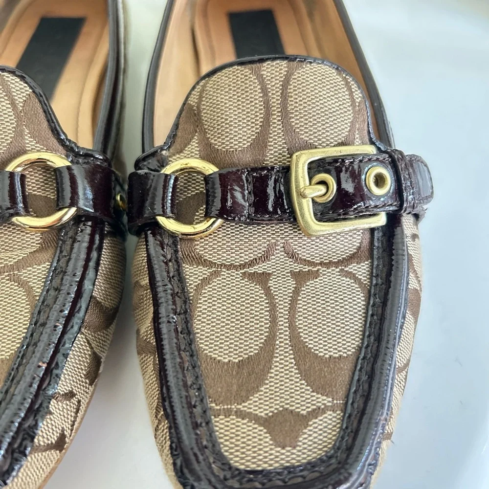 Classic Coach Signature Jacquard Loafers with Leather Trim – Size 8 - Picture 3 of 14